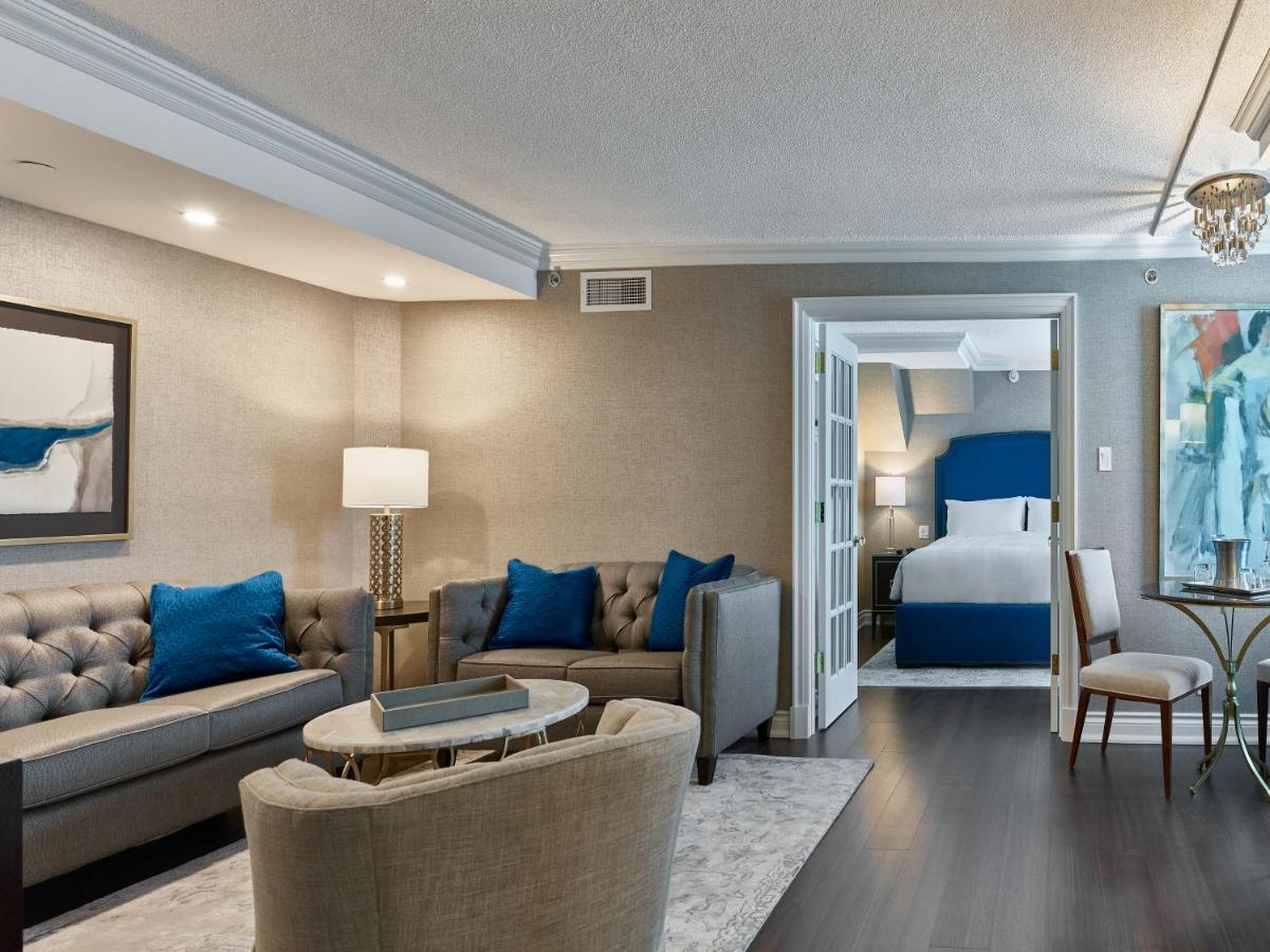 Chateau Vaudreuil Exterior foto A suite at the Ritz-Carlton, Boston
